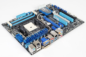 Материнська плата ASUS F2A85-M PRO